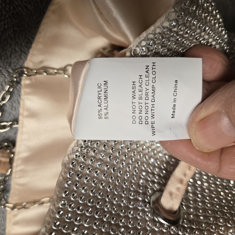 Silver Chain Drawstring Bag - Picture 7 of 7